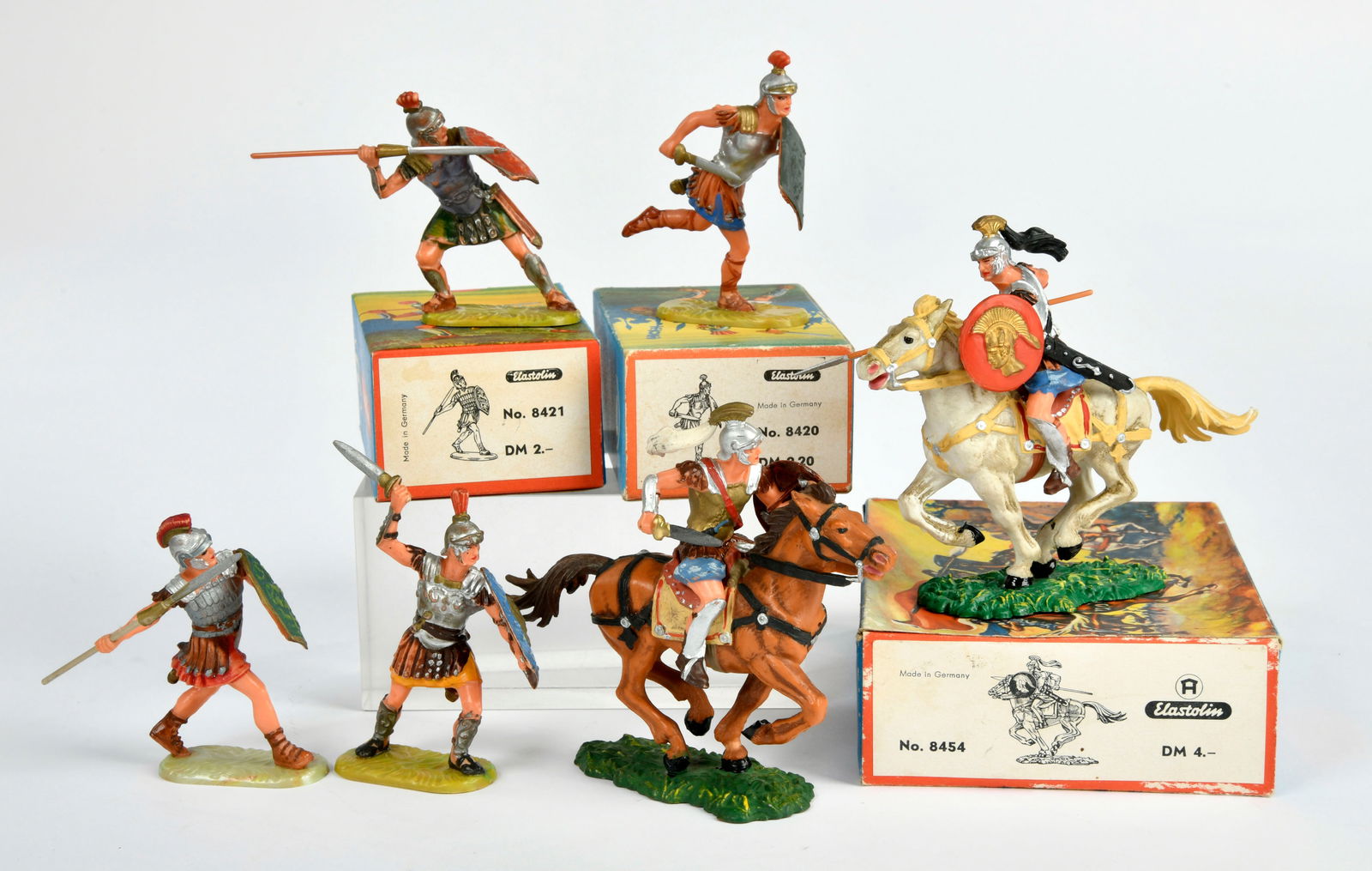 Elastolin, 6 Romer (1 of 1)