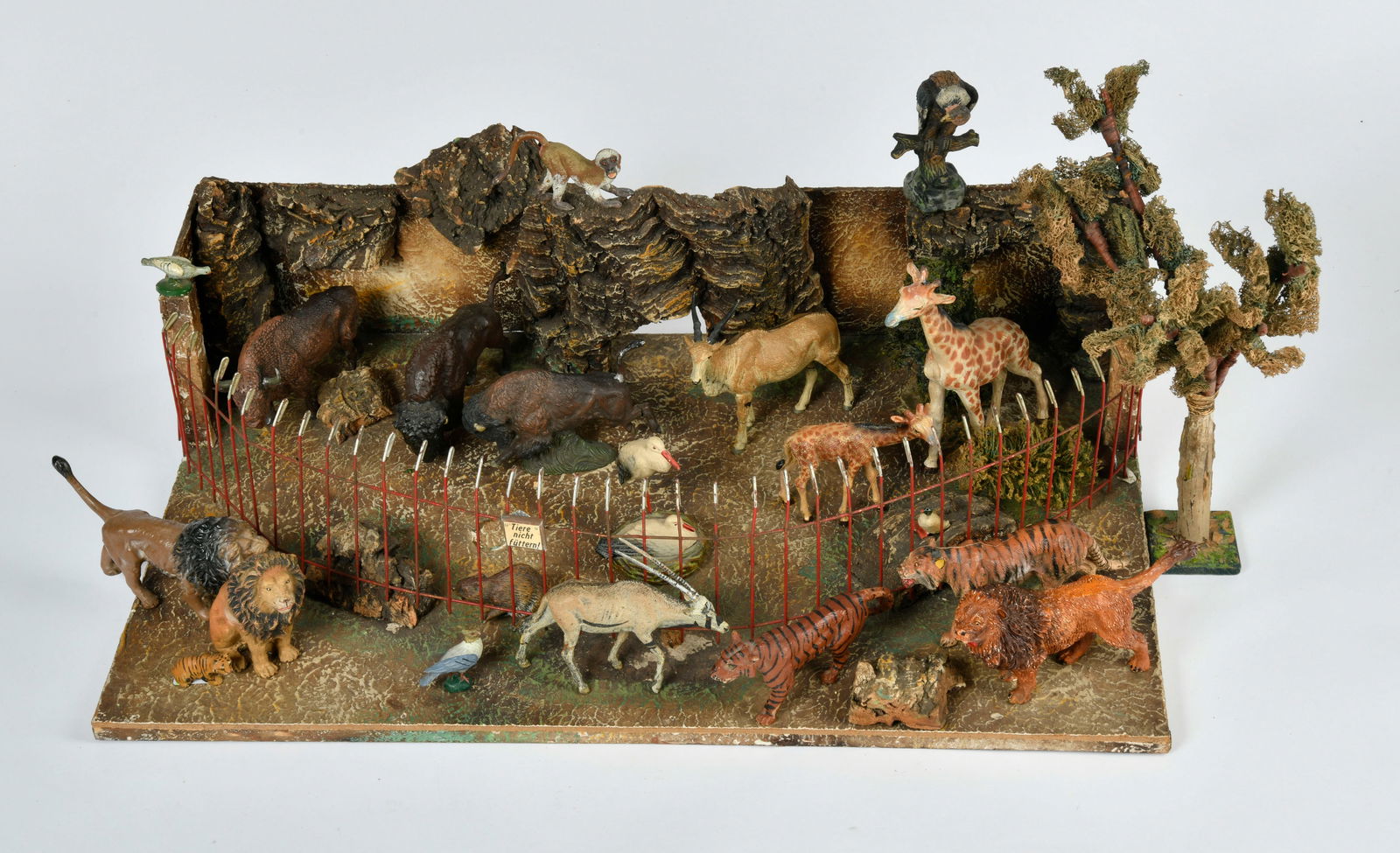 Hausser, Elastolin, Tiergehege mit div. Lineol, Elastolin Tieren (1 of 1)