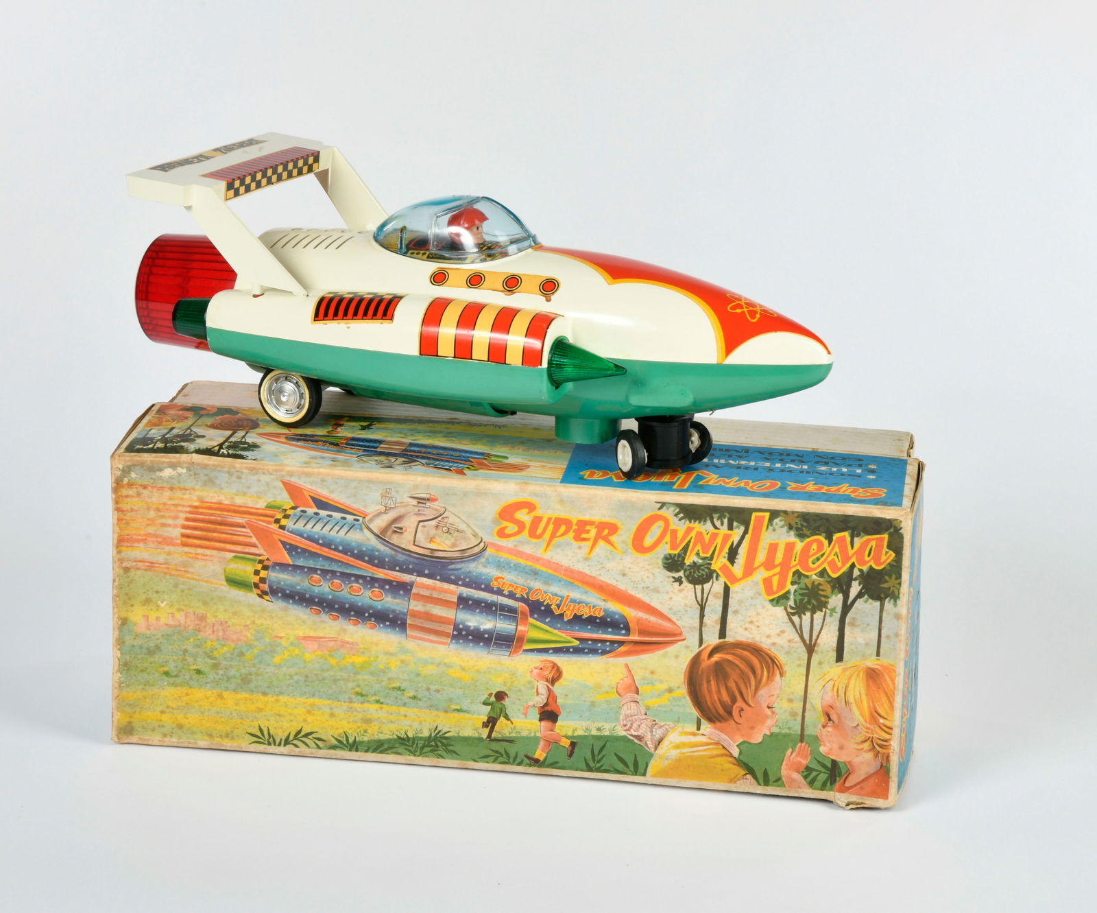 Jyesa, Super Ovni (1 of 1)