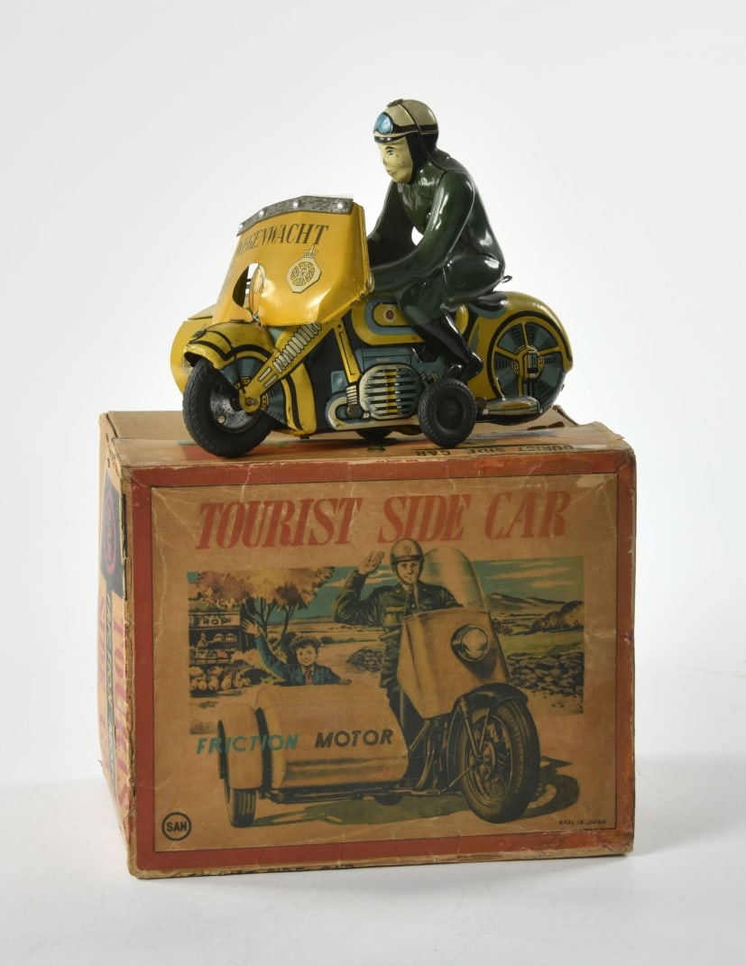 Marusan, Wegenwacht Motorrad mit Beiwagen: Marusan, Wegenwacht Motorrad mit Beiwagen, Japan, 20 cm, Friktion ok, Scheibe fehlt, Okt restauriert, Z 3