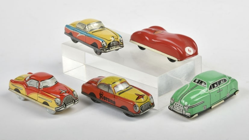 Hofler u.a., 5 Autos, teilw. Werbemodelle (1 of 1)