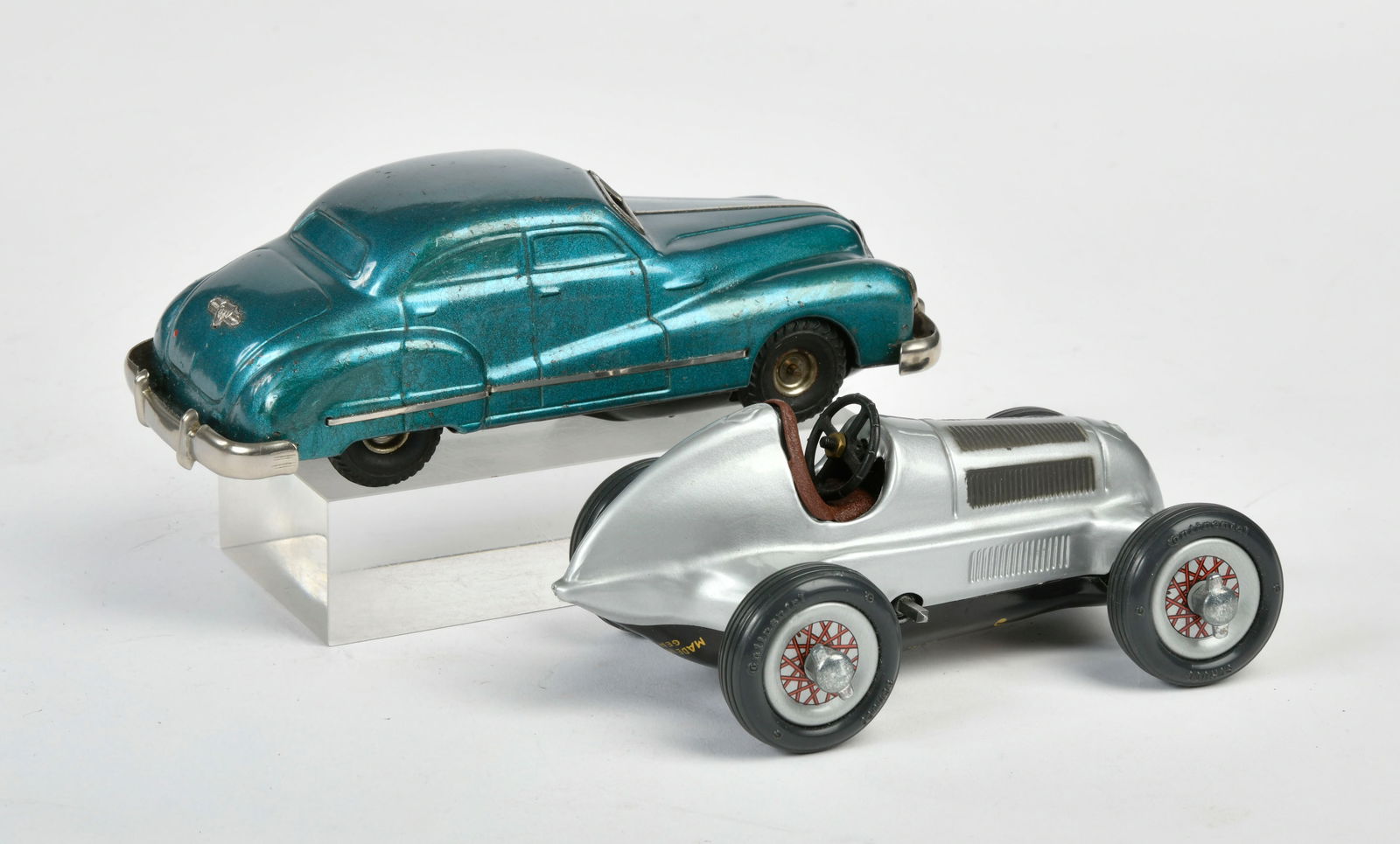 Schuco, Studio Racer & Gama Patent Auto 100 (1 of 1)