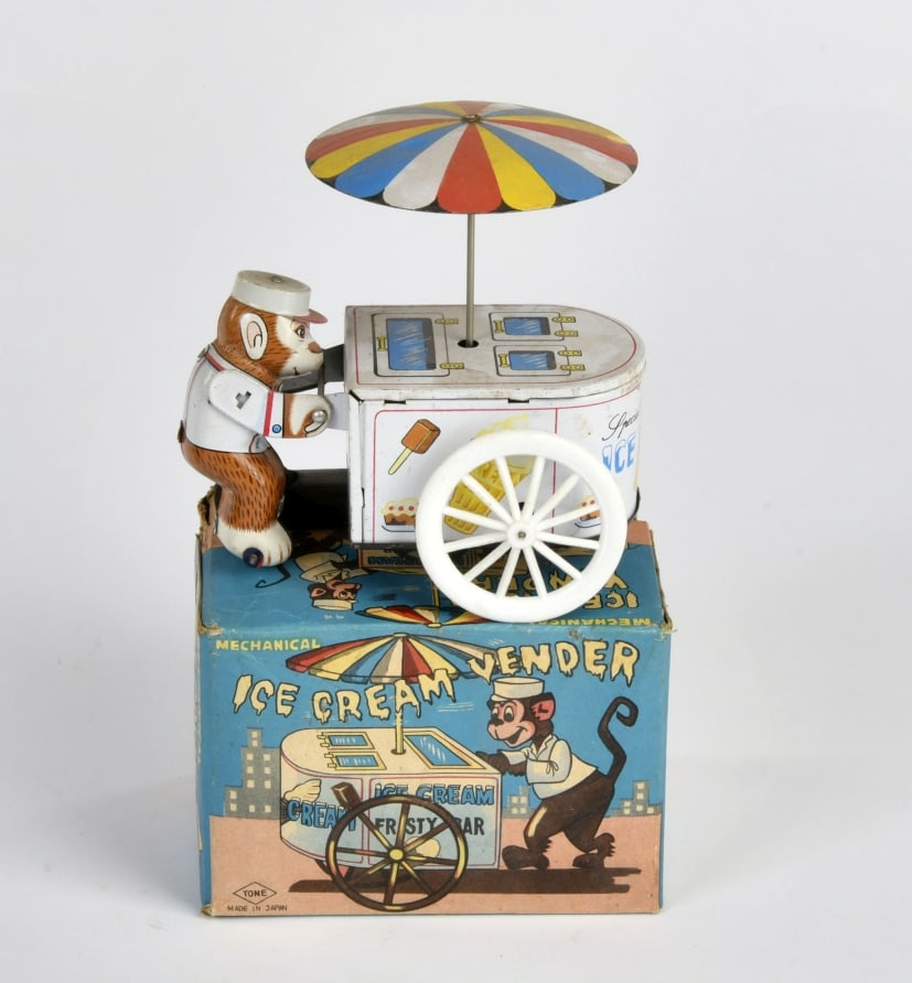 Yone, Ice Cream Vender Monkey: Yone, Ice Cream Vender Monkey, Japan, 13 cm, GemBw, UW ok, Okt, Z 2