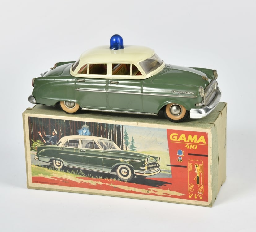 Gama, Opel Polizei (1 of 2)