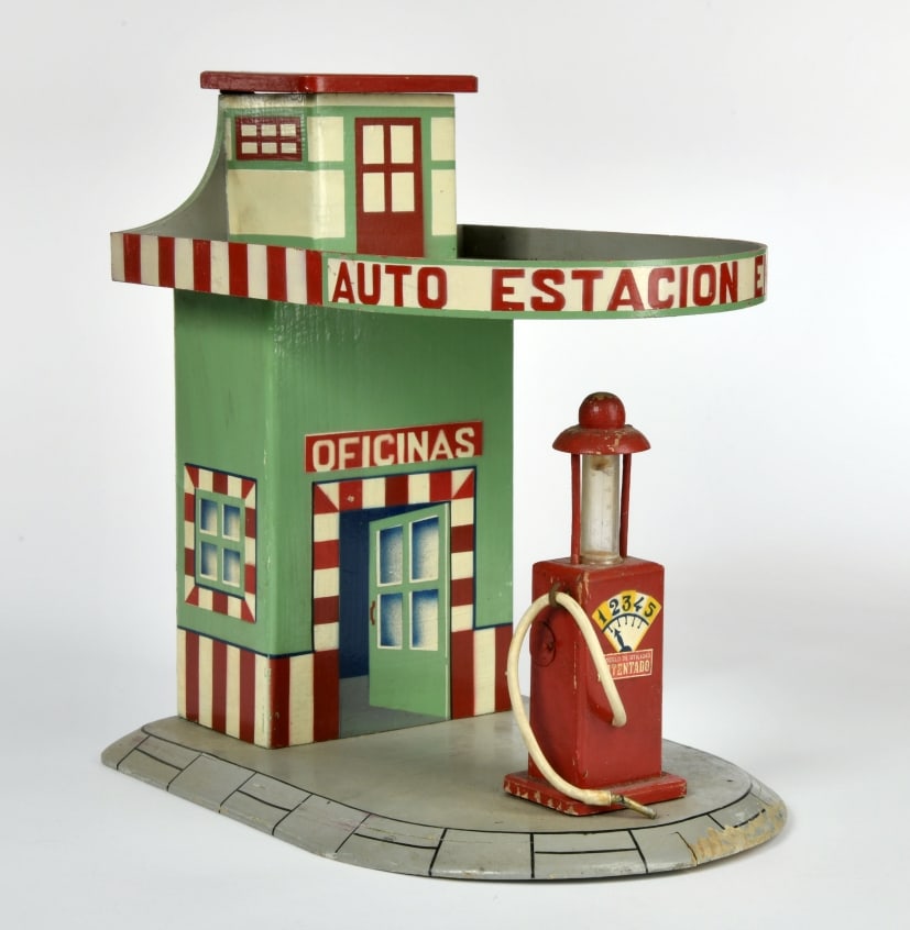 Tankstelle: Tankstelle, Spain, 36 cm, Holz, min. LM