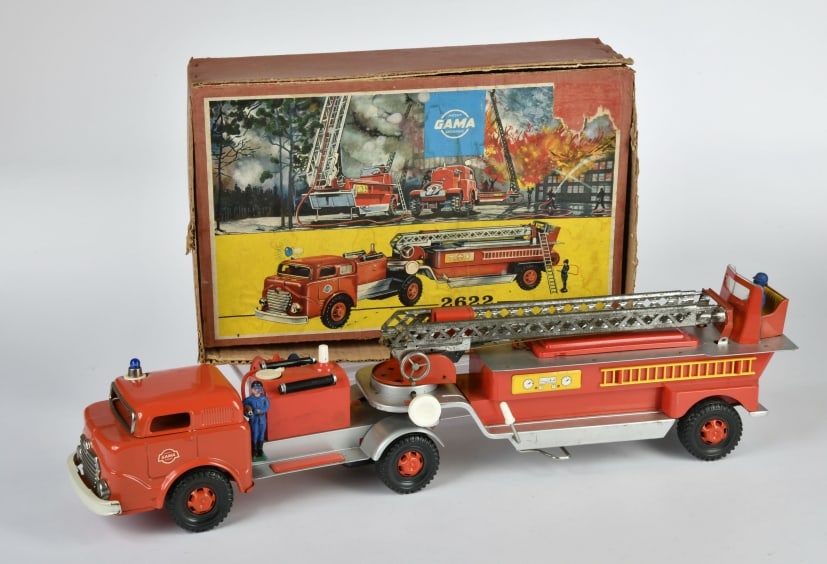 Gama, Feuerwehr 2622: Gama, Feuerwehr 2622, W.-Germany, 53 cm, Friktion ok, LM, Okt Z 2, Z 2