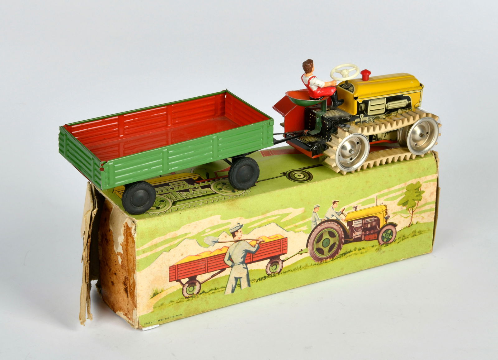 Geiger, Steyr Traktor mit Anhanger (1 of 1)