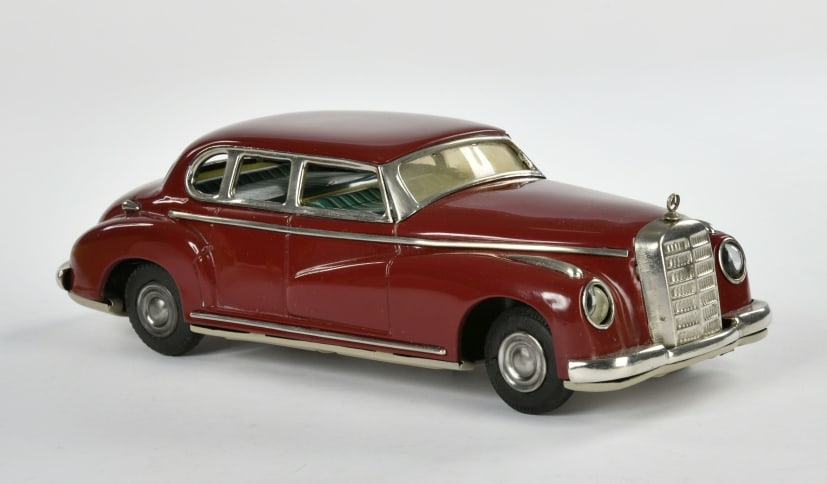 Alps, Mercedes 300 (1 of 2)