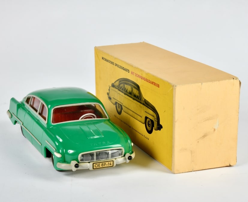 Presu, Tatra: Presu, Tatra, DDR, 28 cm, Kst, Friktion ok, Okt Z 1, Z 1