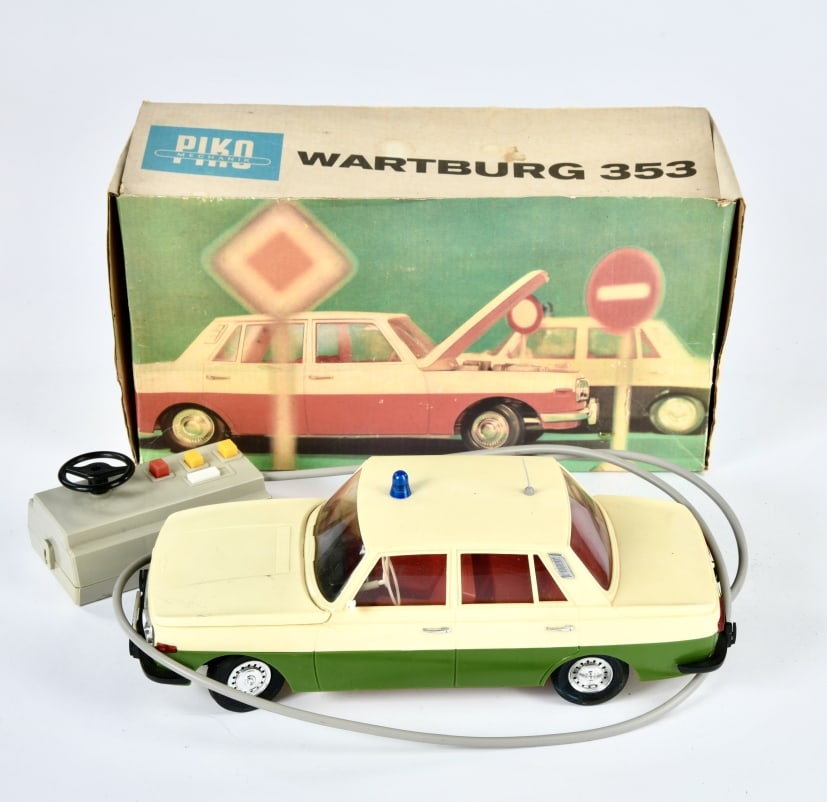 Piko, Wartburg Polizei: Piko, Wartburg Polizei, DDR, 27 cm, GemBw, Antrieb nicht gepruft, Okt, Z 1-2