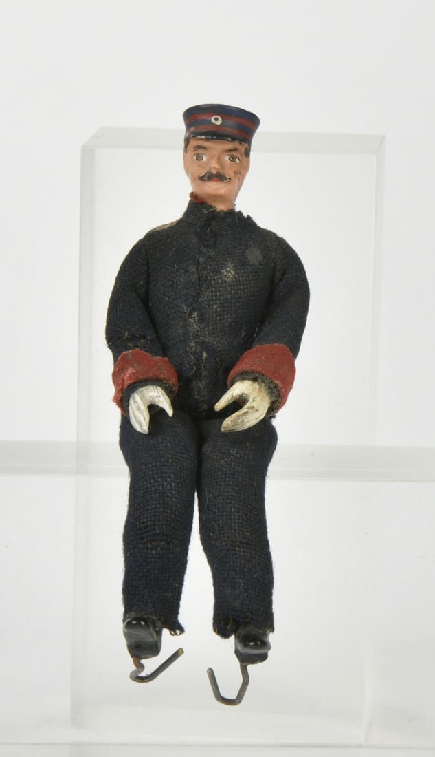 Marklin, Fahrerfigur Draisine (1 of 1)