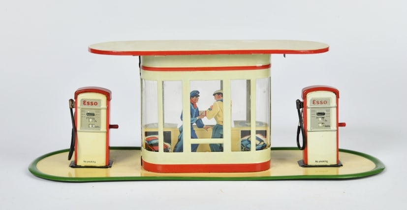 Arnold, Esso Tankstelle (1 of 1)