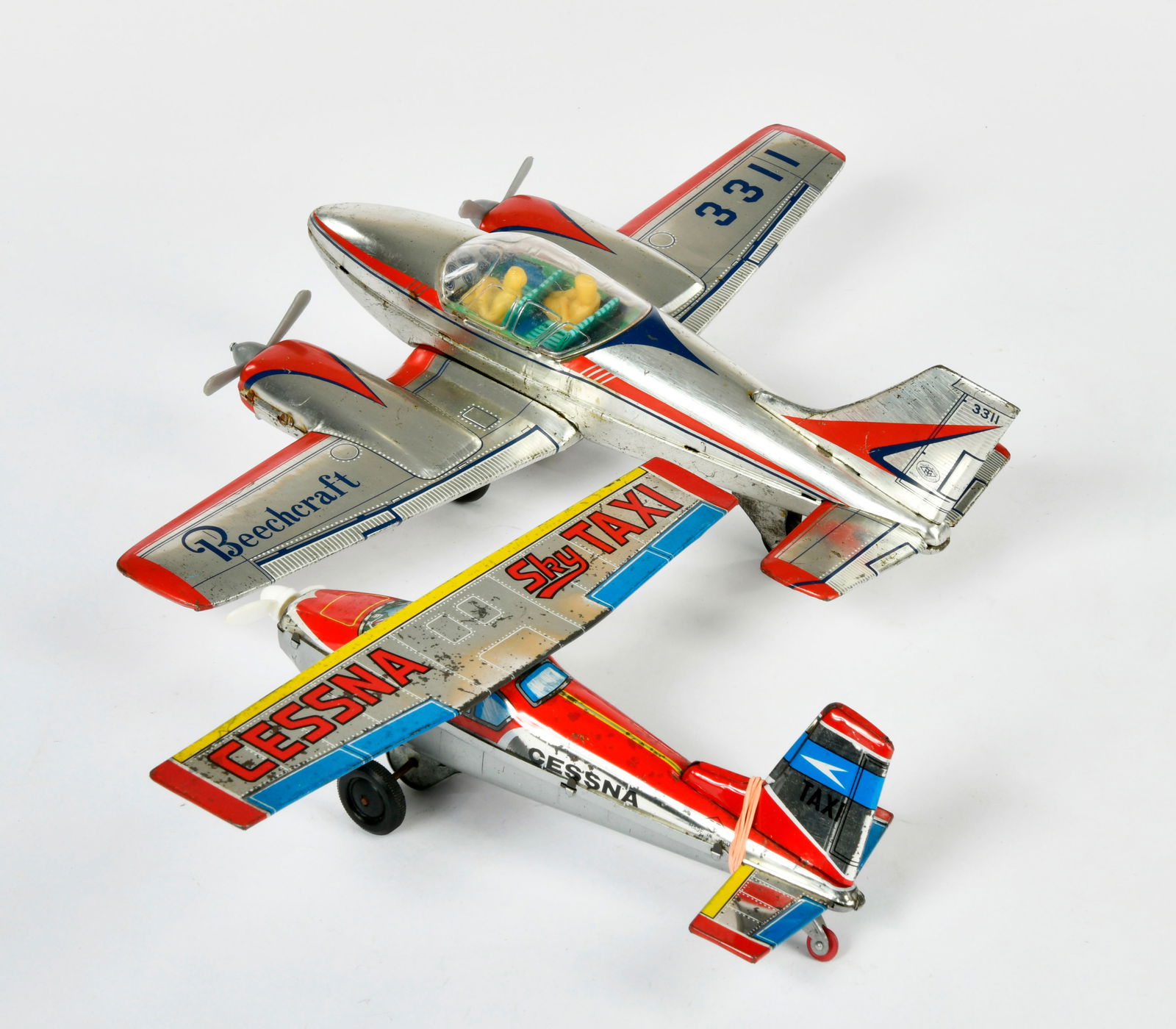Modern Toys, Beechcraft und Takatoku Toys, Cessna (1 of 1)