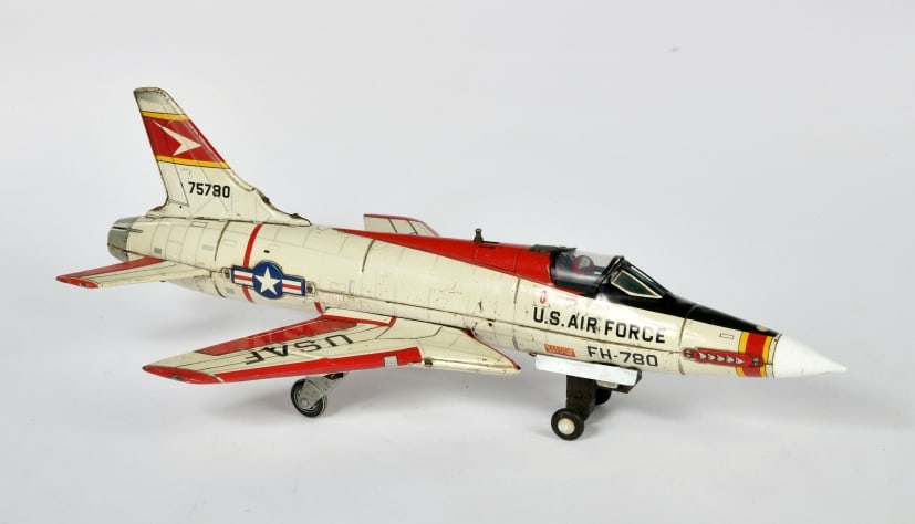 TN Nomura, F-105 Thunderchief (1 of 1)