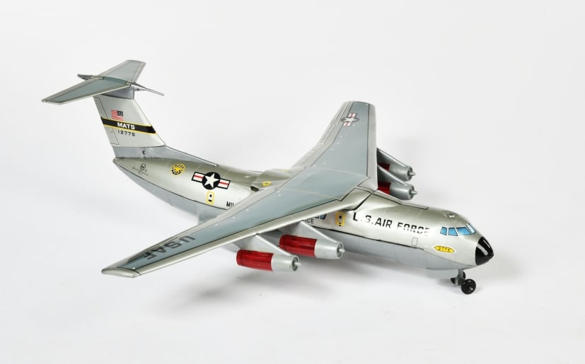 Marx Toys, J-9569 Lockheed C-141 Starfighter (1 of 1)