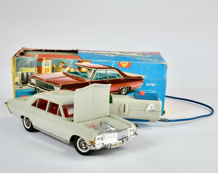 Gama, Opel Admiral (1 of 1)