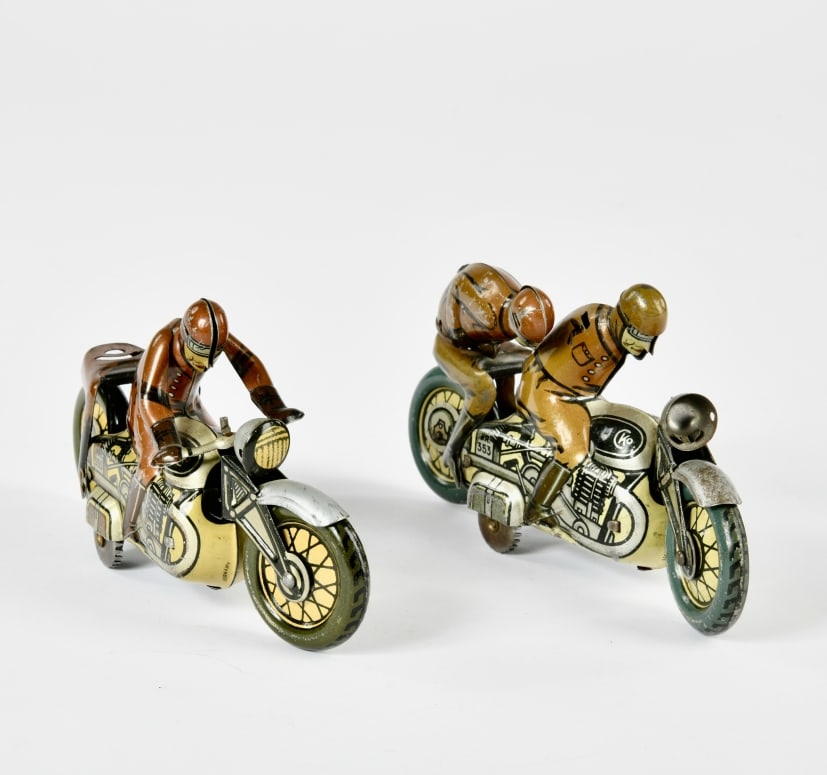 CKO Kellermann, 2x Sozius Motorrad: CKO Kellermann, 2x Sozius Motorrad, Germany VK, 15 cm, Blech, Fehlteile, fur Bastler