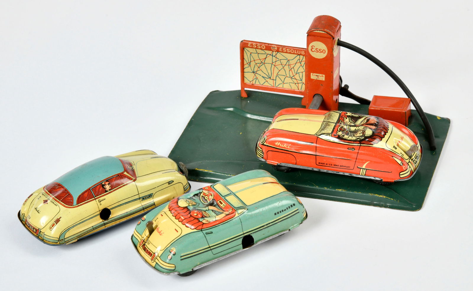 Tippco, Essolub Zapfsaule & 3 Huki Autos (1 of 1)