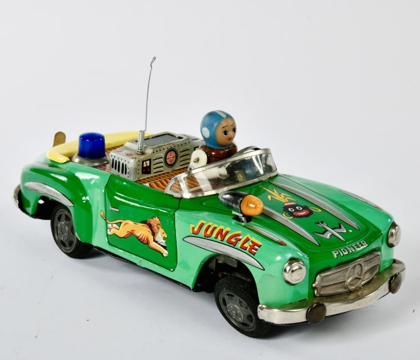 Sanshin, Pioneer Jungle Mercedes: Sanshin, Pioneer Jungle Mercedes, Japan, 24 cm, Antrieb nicht gepruft, Kopf ersetzt, LM, Z 3