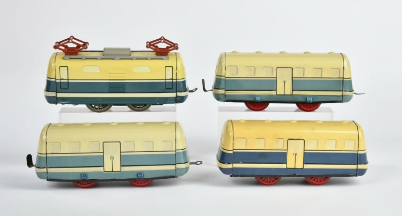 Keim, elektrische Strassenbahn mit 3 Anhangern (1 of 1)