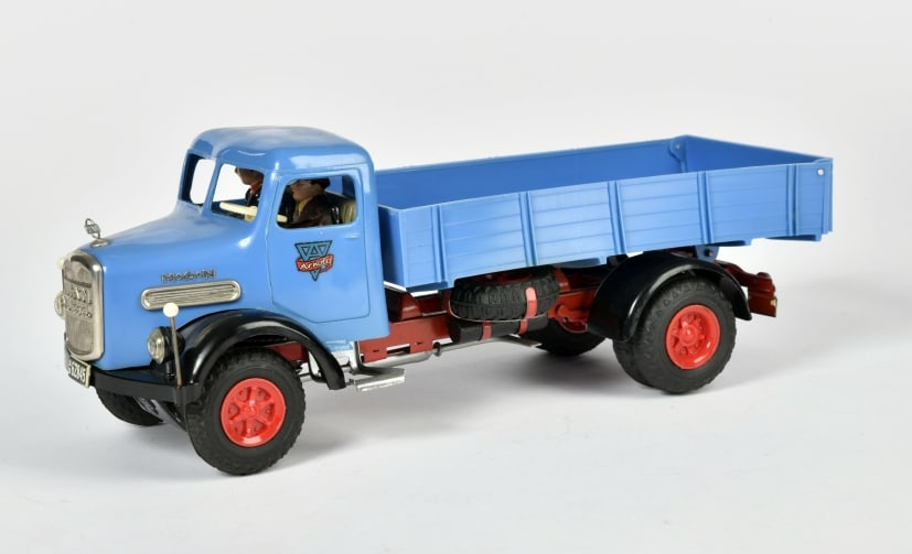 Arnold, MAN LKW (1 of 2)