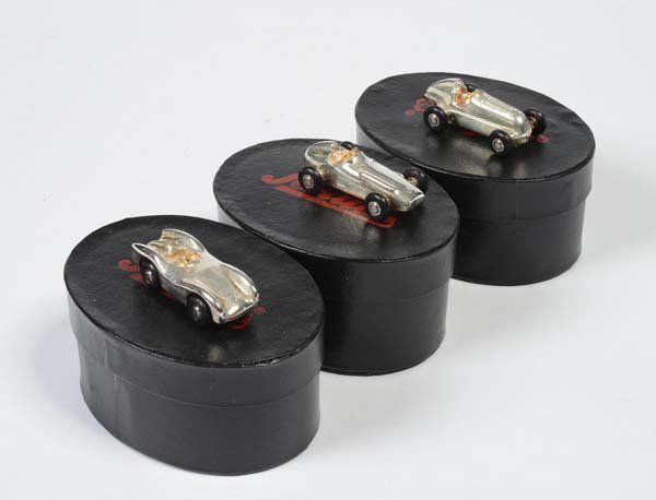 Schuco: English: Schuco, Convolute 3x Piccolo silver plated 1997, Germany, 3x original box condition1, condition 1 Deutsch: Schuco, Konvolut 3x Piccolo versilbert 1997, Germany, 4,5 cm, 3x Okt Z 1, Z 1, (3387