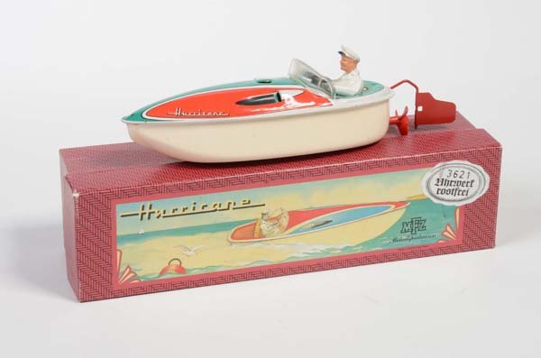Seidel: English: Seidel, Boat "Hurricane", W.-Germany, windup ok, original box condition 1-, condition 1- Deutsch: Seidel, Boot "Hurricane", W.-Germany, 17 cm, Uhrwerk ok, Okt Z 1-, Z 1-, (934)