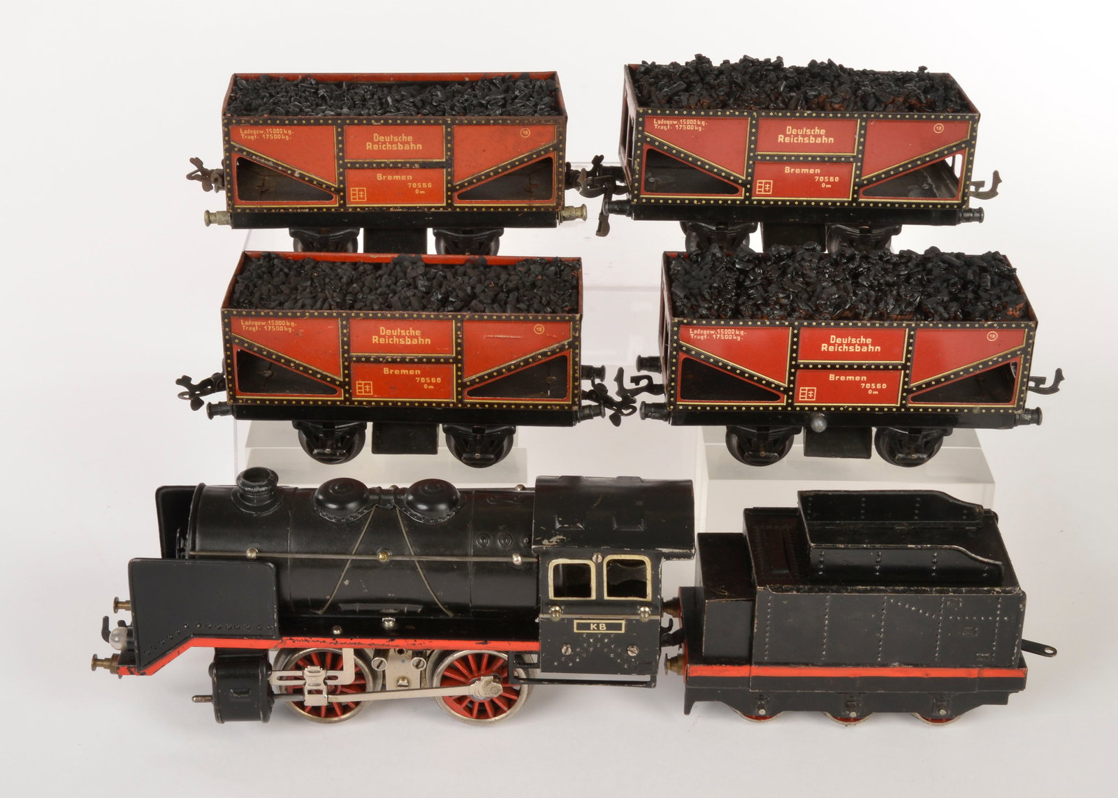 Bub, Lok 8870/18 & 4 Kohlewagen (1 of 2)
