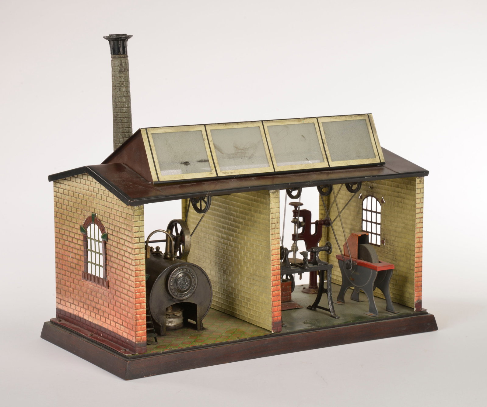 Bing, Maschinenhalle: Bing, machine hall, Germany pw, 42x22x37 cm, paint d.