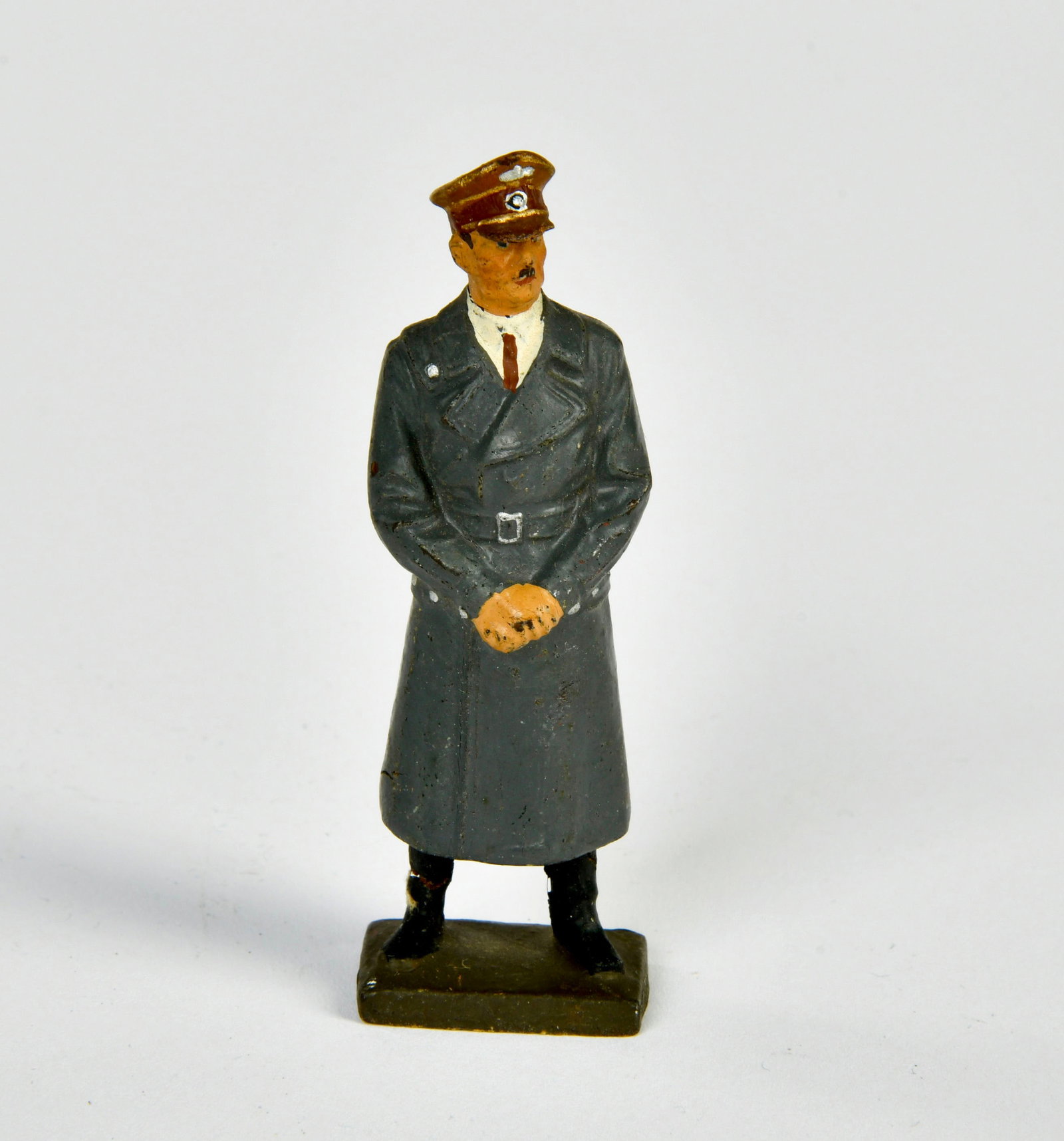 Lineol, Hitler im Mantel: Lineol, Hitler in coat, Germany pw, 7,5 cm, composite, C 1-2