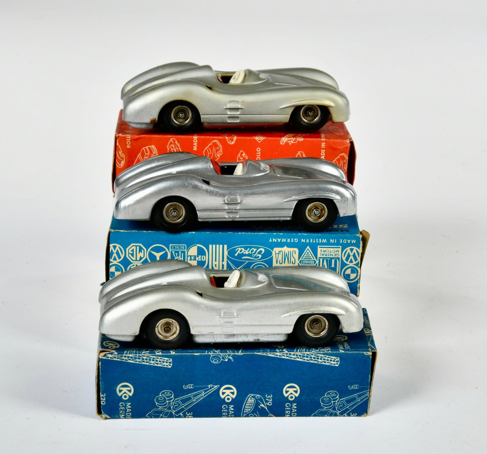 CKO Kellermann, 3x Mercedes Benz Silberpfeil Rennwagen 383: CKO Kellermann, 3x Mercedes Benz Silberpfeil Rennwagen 383, W.-Germany, Friktion ok, Okt, Z 1-2