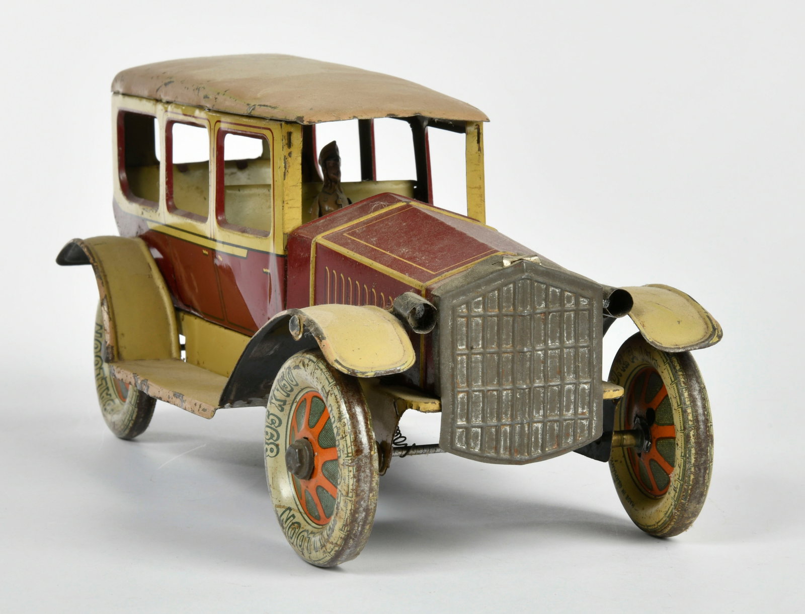 Fischer, Limousine - 3