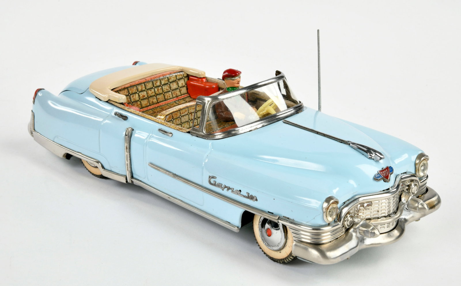 Gama, Cadillac Cabrio (1 of 2)
