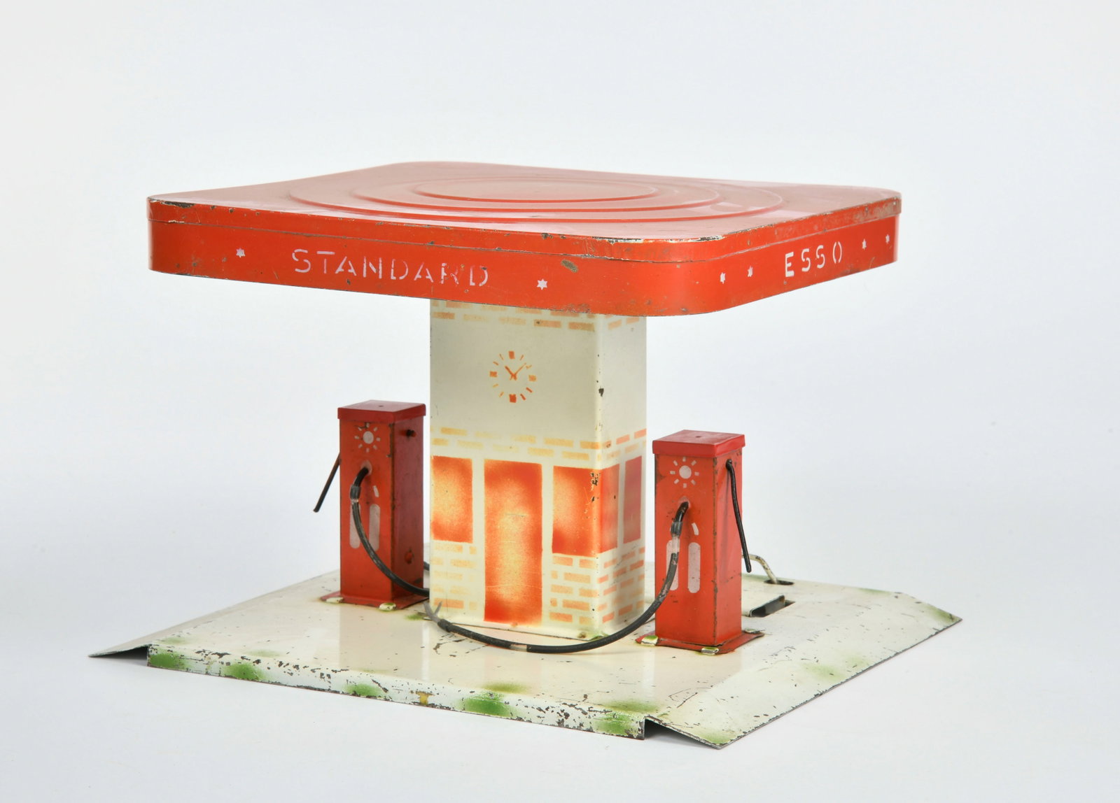 Kibri, Esso Tankstelle: Kibri, Esso Tankstelle, Germany u.a., 28x24x19 cm, Blech, LM, Z 2-3