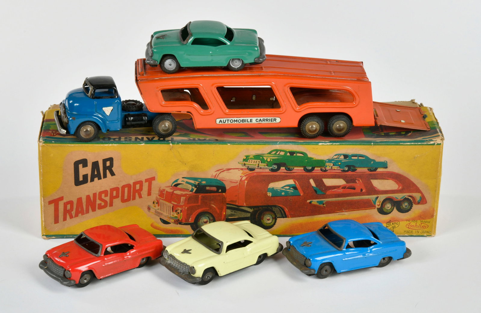 ATC, Autotransporter mit PKWs: ATC, Autotransporter mit PKWs, Japan, 32 cm, Blech, Friktion ok, Okt Z 2, LM, Z 2