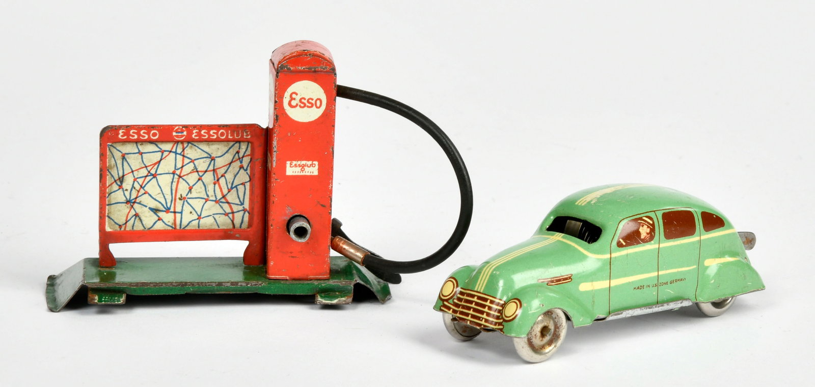 Tippco, Essolub Tankstelle und Fahrzeug fur Reichsautobahn: Tippco, Essolub Tankstelle und Fahrzeug fur Reichsautobahn, Germany, UW ok, Z 1-2