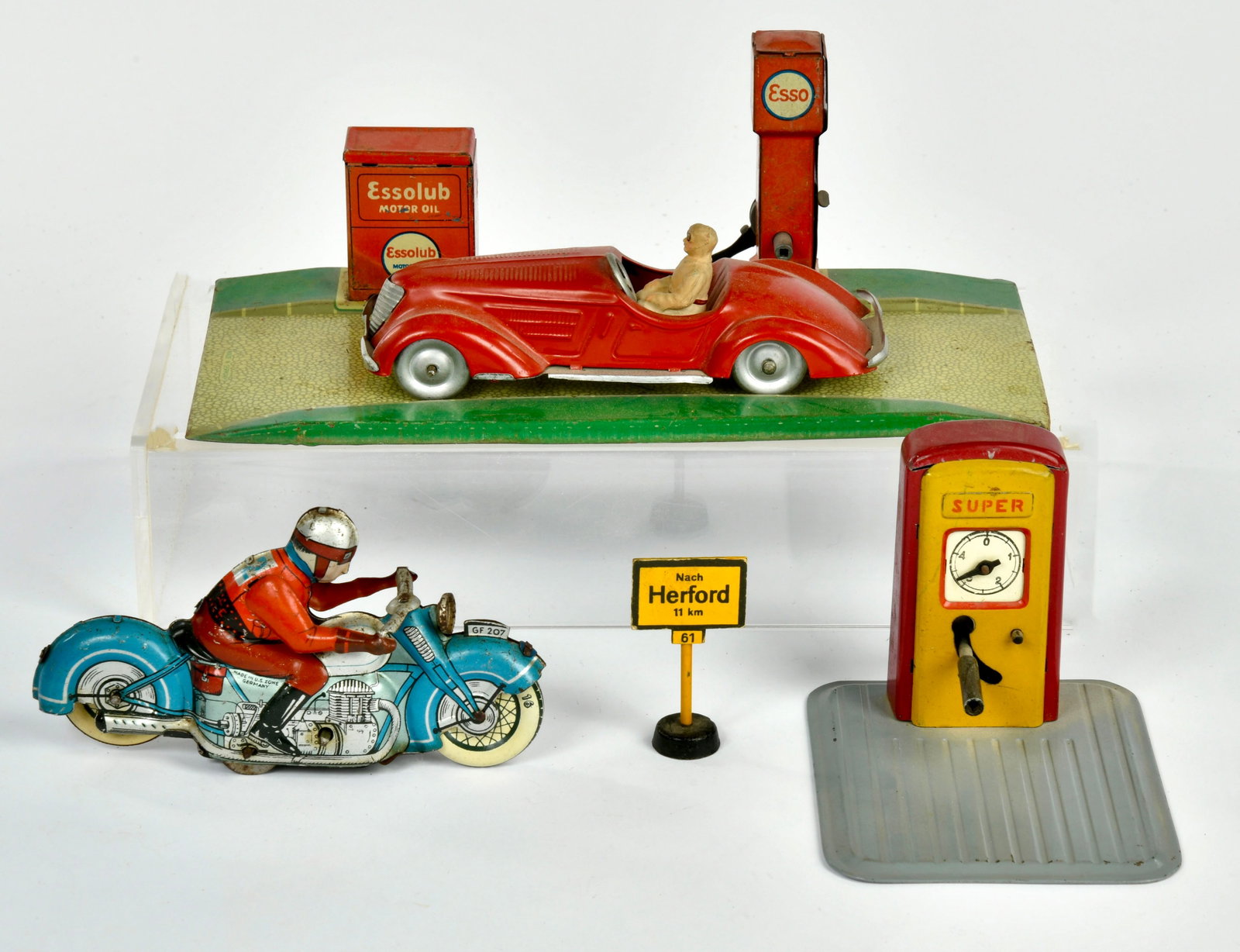Tippco, Tankstelle mit Limousine, Fischer Motorrad u.a. (1 of 1)