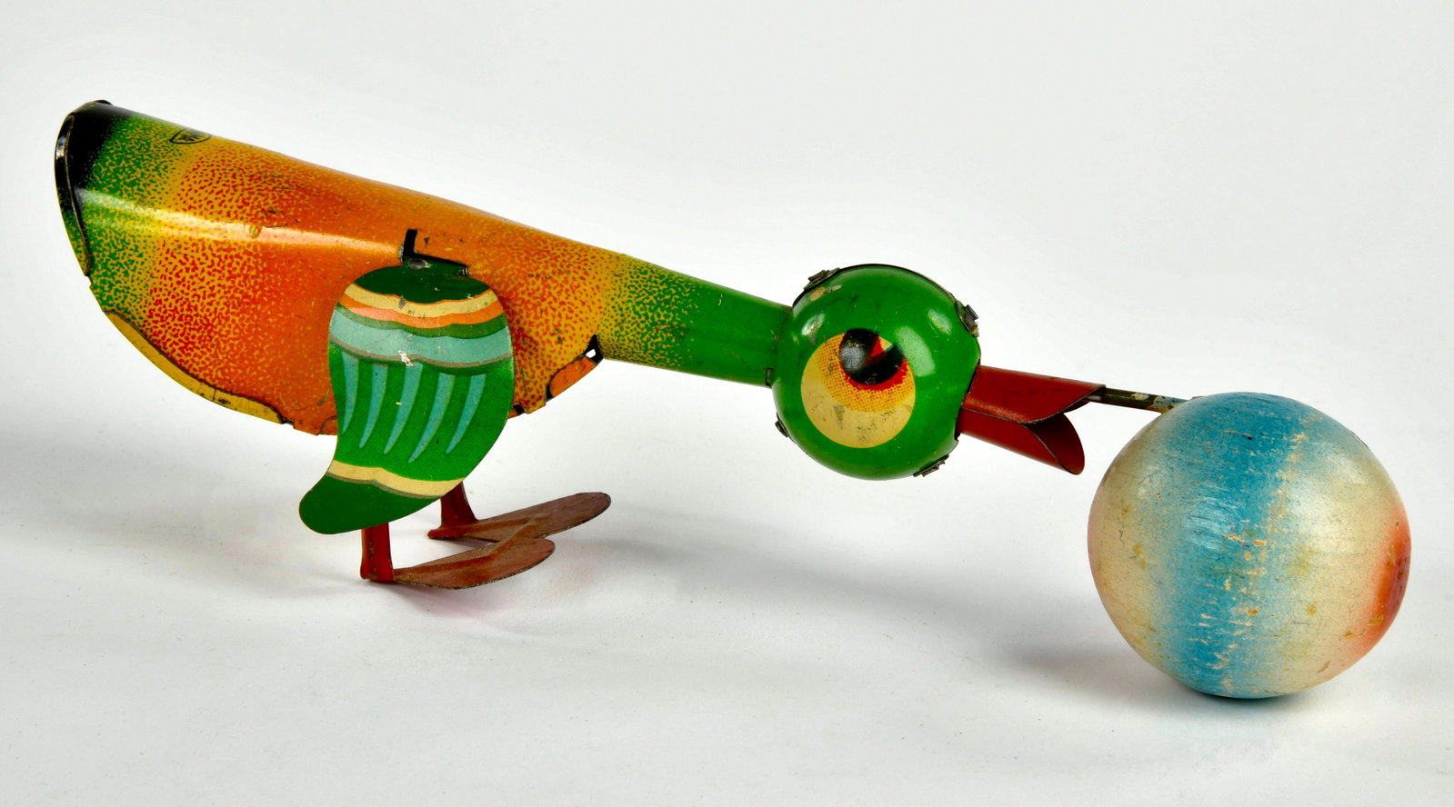 Gama, Ente mit Ball: Gama, Ente mit Ball, US Z. Germany, 19 cm, Blech, UW ok, min. LM, Z 1-2