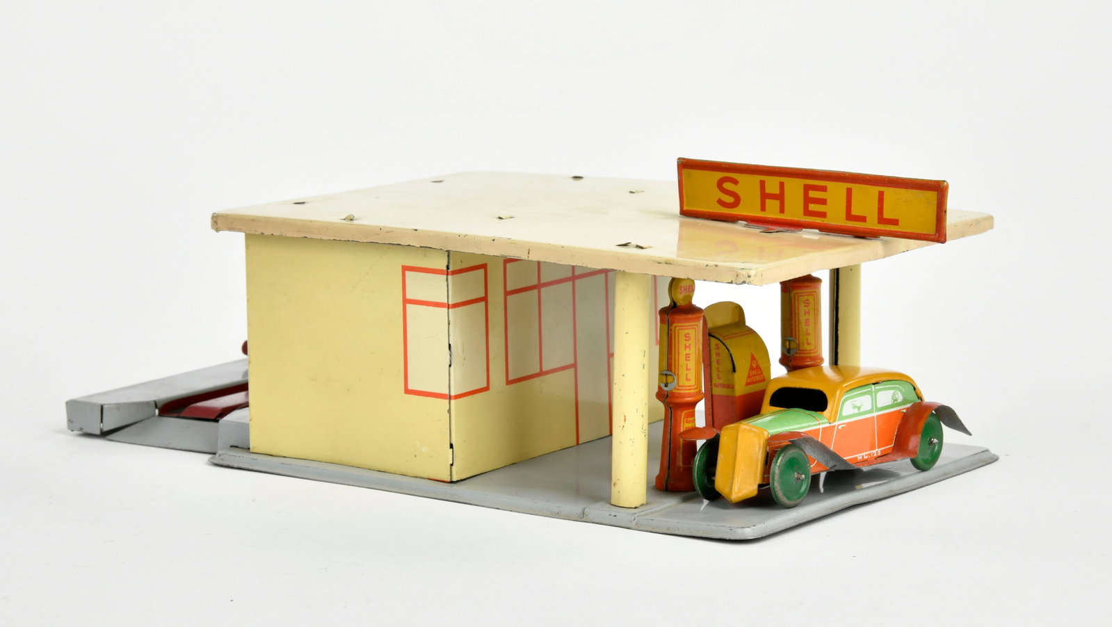 Shell Tankstelle mit Limousine: Shell Tankstelle mit Limousine, 25 cm lang, ungemarkt, Blech, LM, Z 2