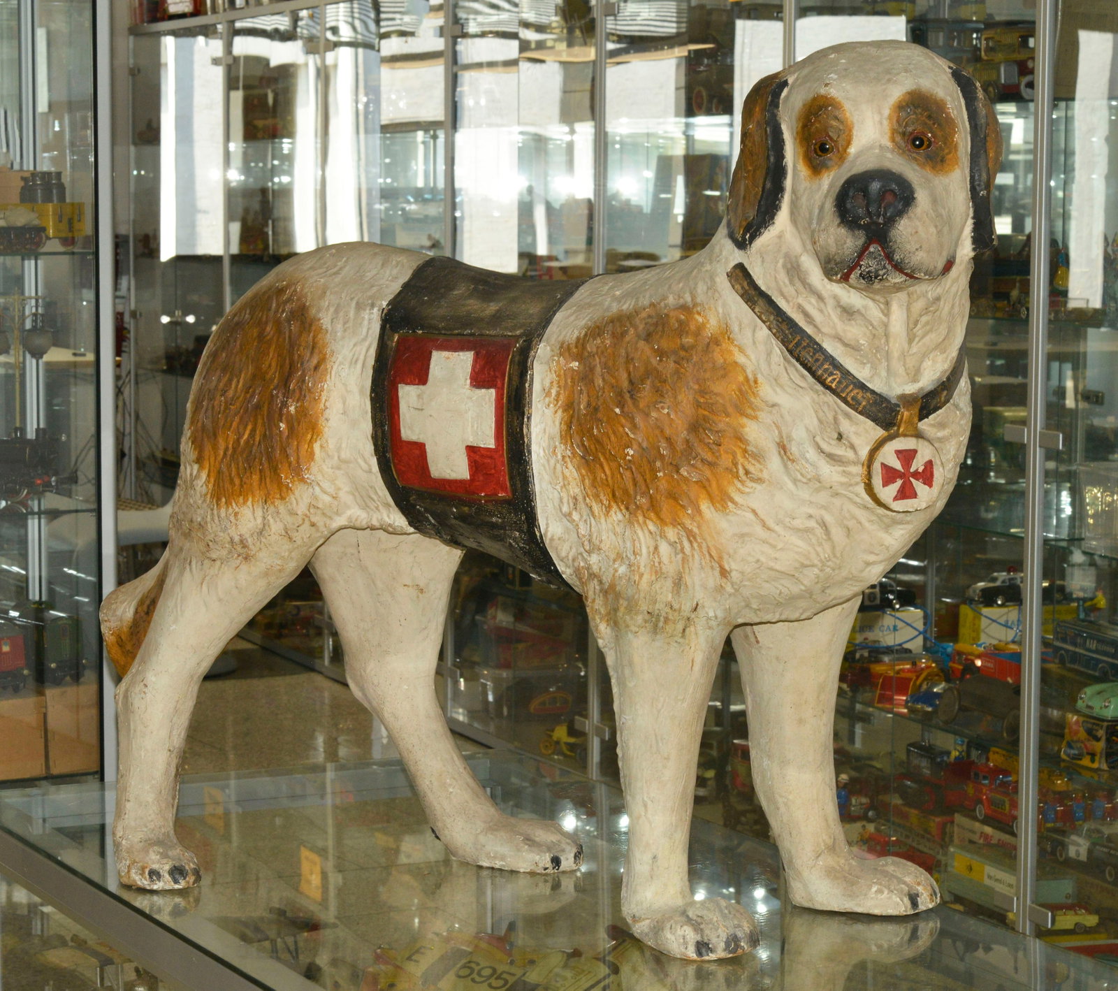 Theodor Schaffenhauer - Chemnitzer Verbandstoff-Fabrik, Werbefigur Bernhardiner (1 of 1)