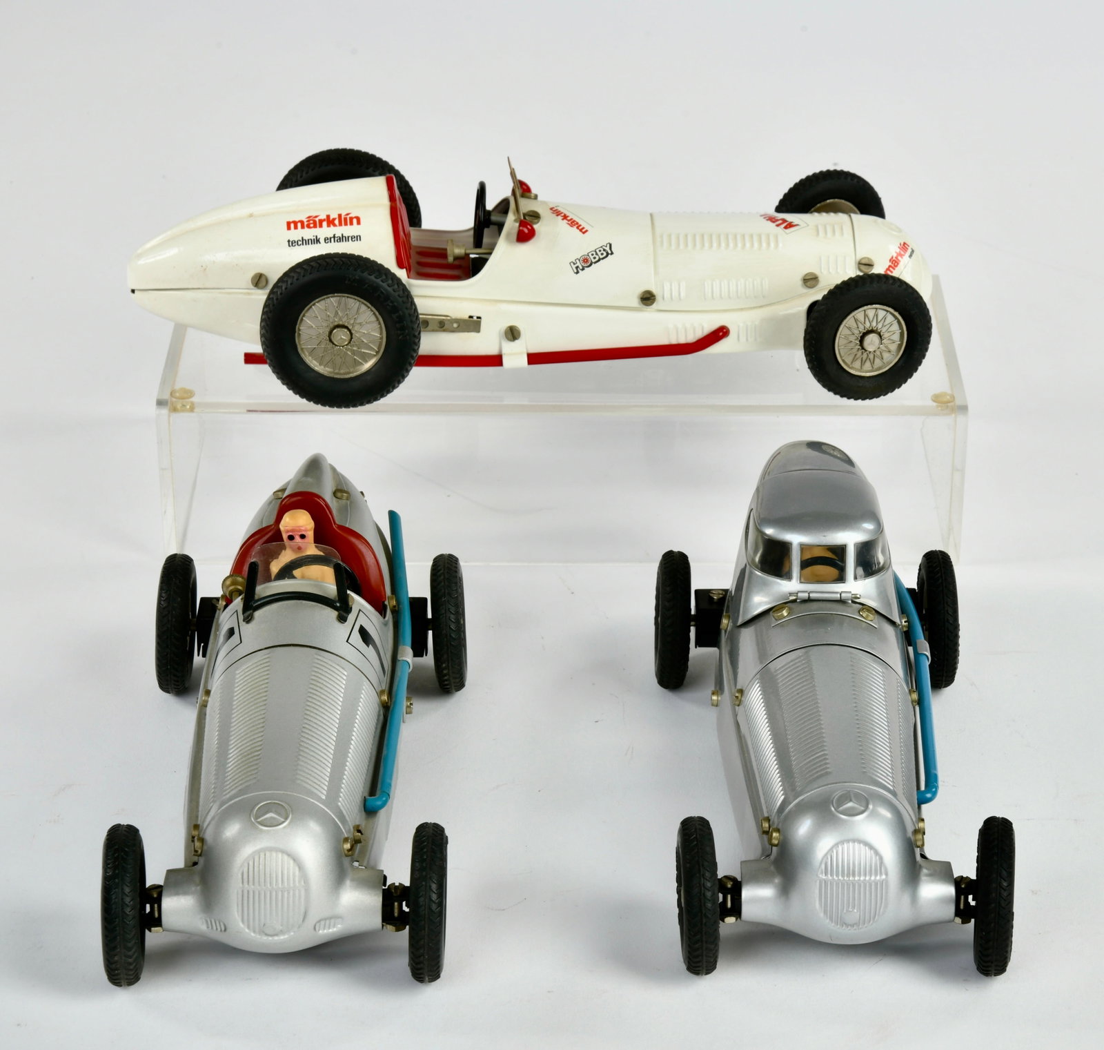 Marklin, 3 Rennwagen (1 of 1)