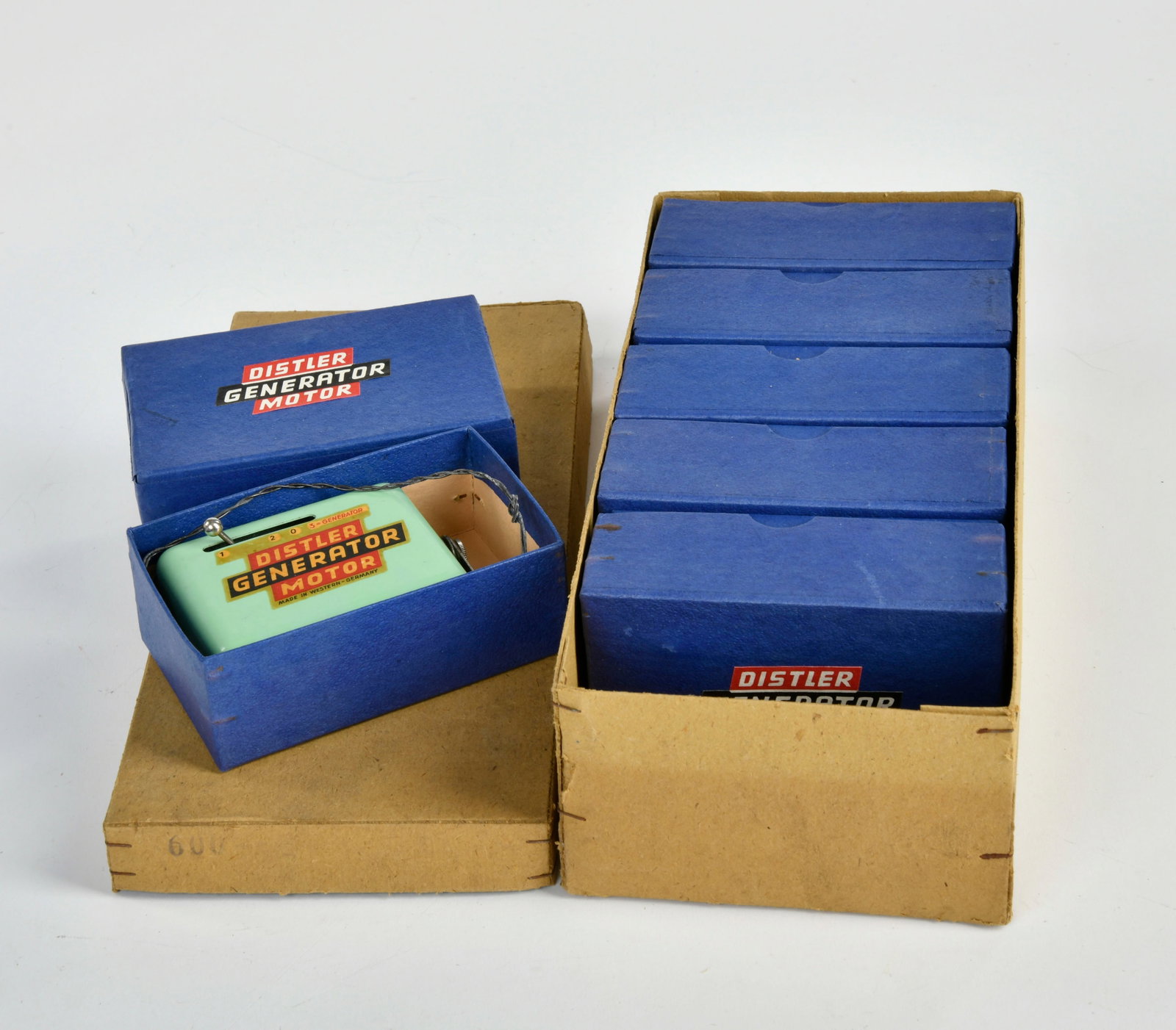 Distler, Handlerbox: 6 x Generator: Distler, Handlerbox: 6 x Generator, W.-Germany, 1950er Jahre, sehr guter Originalzustand