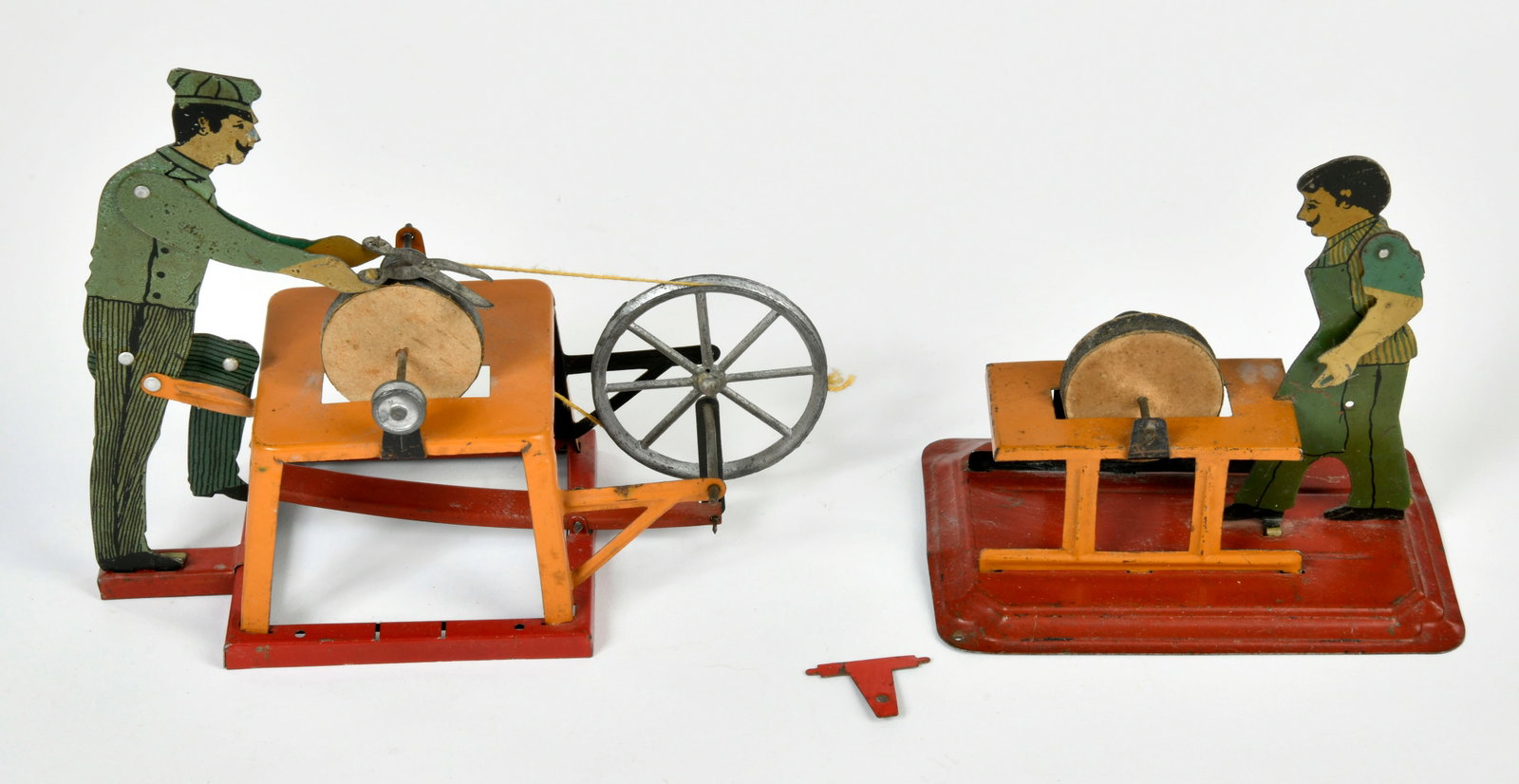 Carette, 2 Schleifer Antriebsmodelle: Carette, 2 Schleifer Antriebsmodelle, Germany VK, 12-15 cm, 1x unvollstandig, sonst Z 2