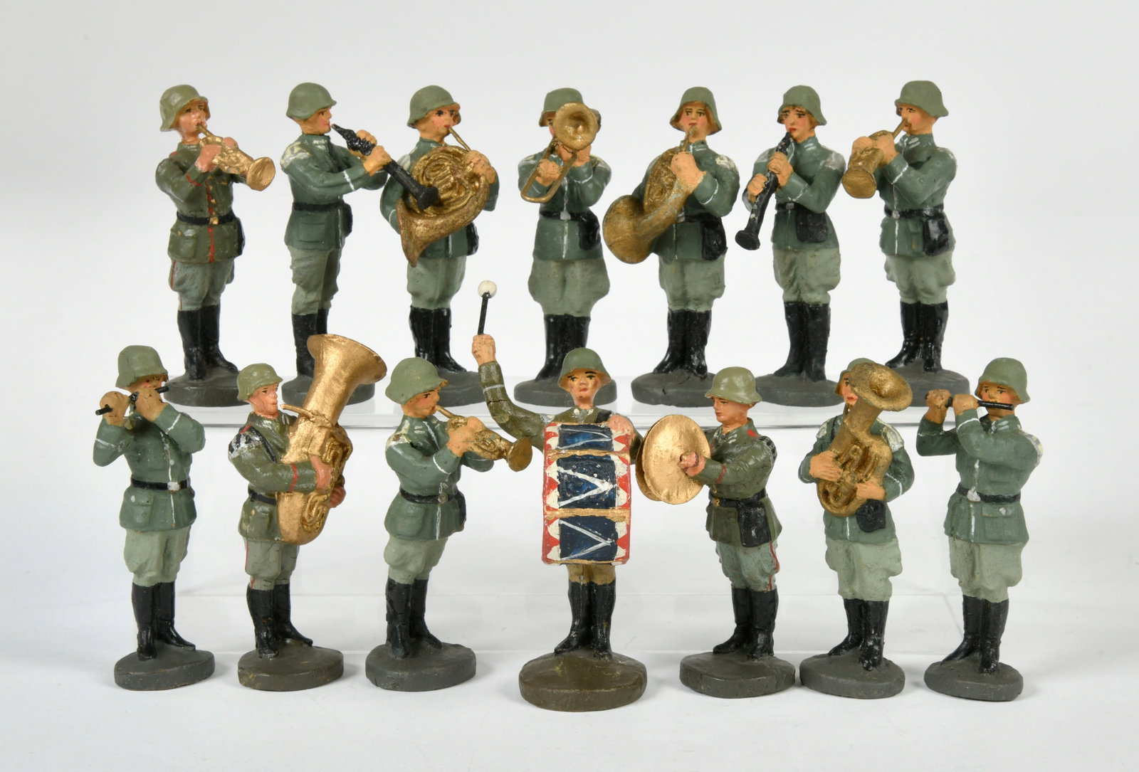Elastolin, Wehrmacht Soldaten musizierend: Elastolin, Wehrmacht Soldaten musizierend, Germany VK, 7,5 cm, Masse, teilw. ausgebessert, Z 2