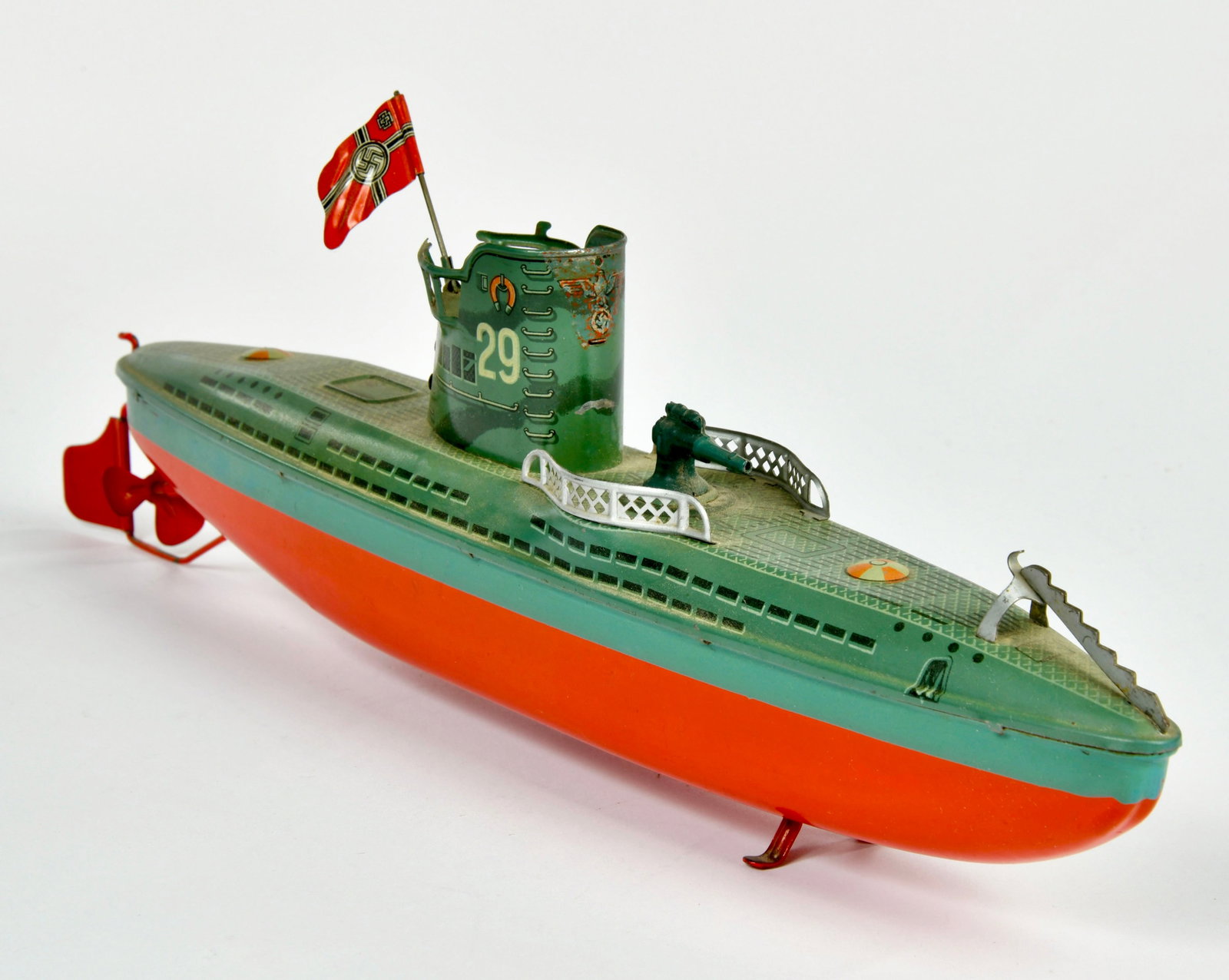 Arnold, U Boot No 2005 (1 of 2)