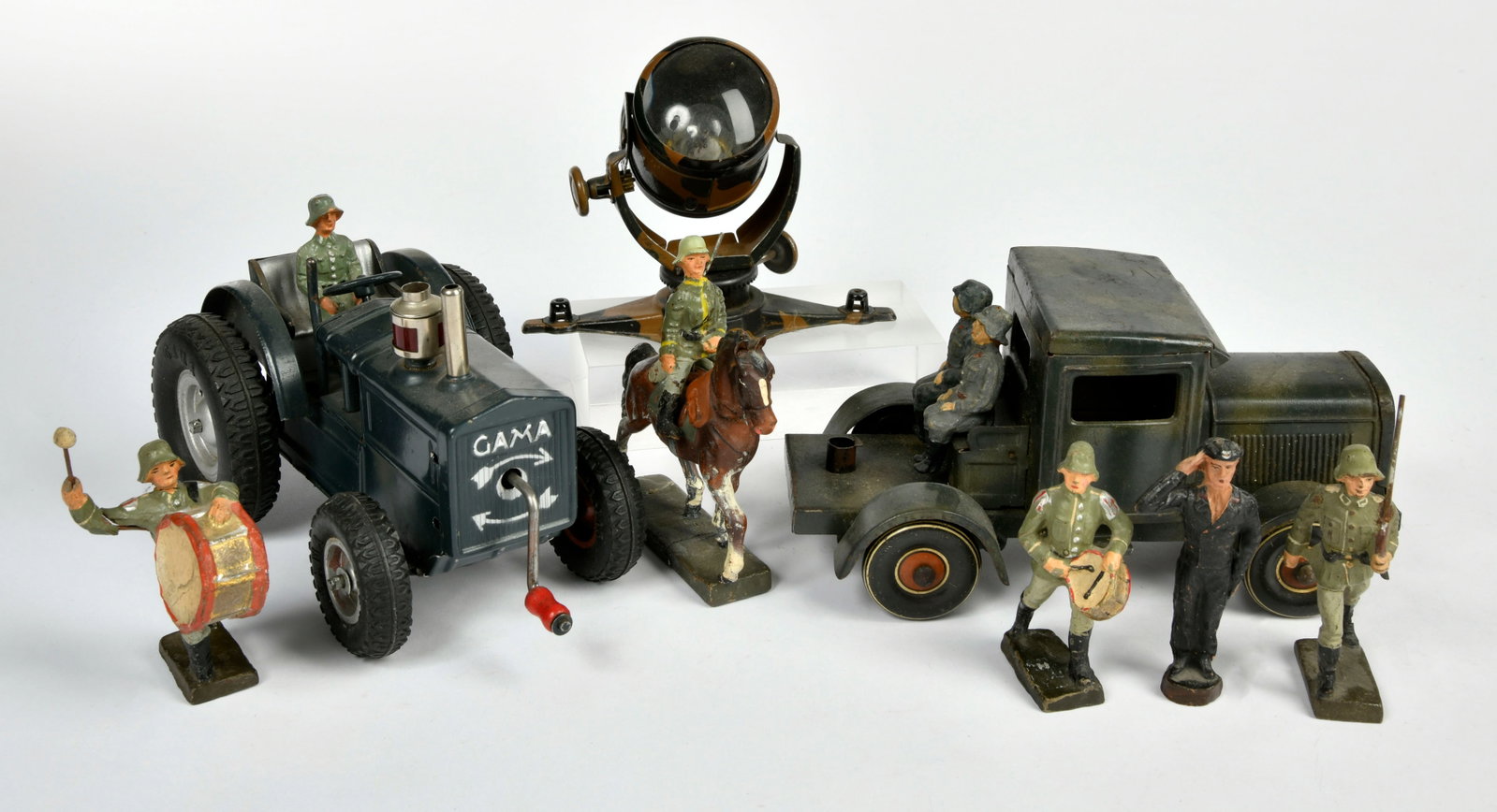 Tippco u.a., Zugmaschine, Reiter, Traktor, Figuren: Tippco u.a., Zugmaschine, Reiter, Traktor, Figuren, Germany VK, 7 cm Serie, meist Z 2