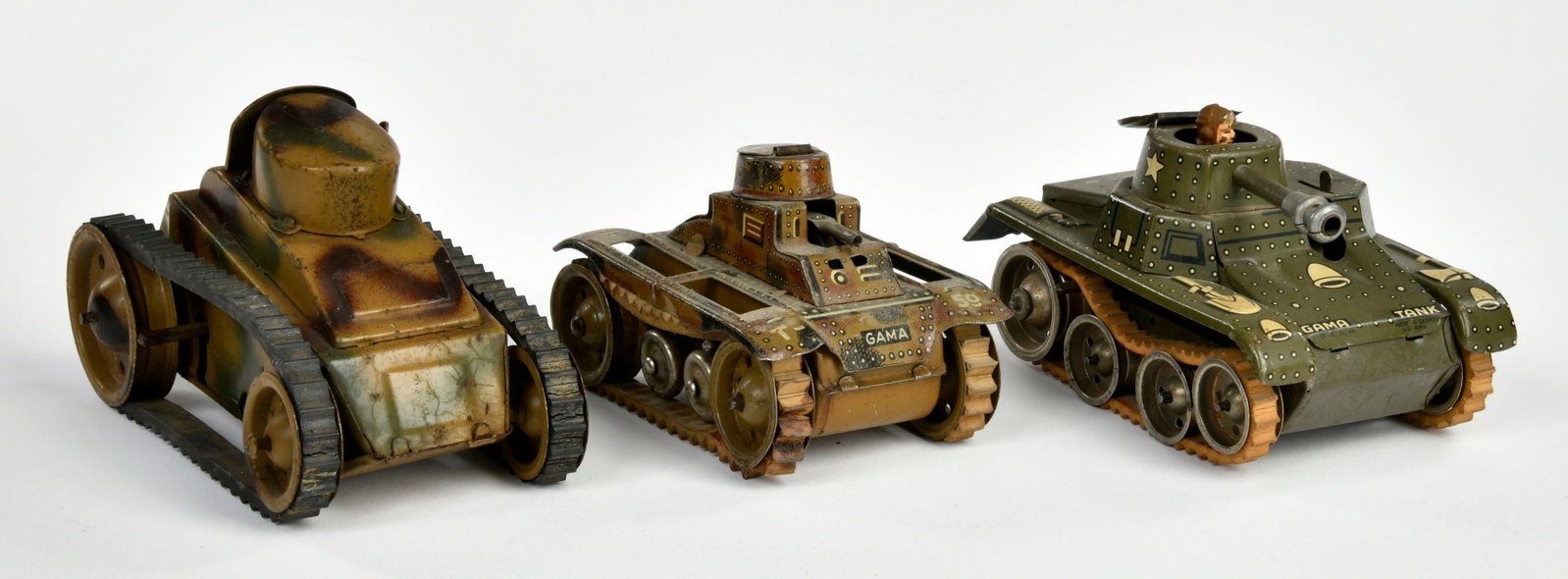 Gama u.a. 3 Panzer: Gama u.a. 3 Panzer, 13-15 cm, Germany, Z 2