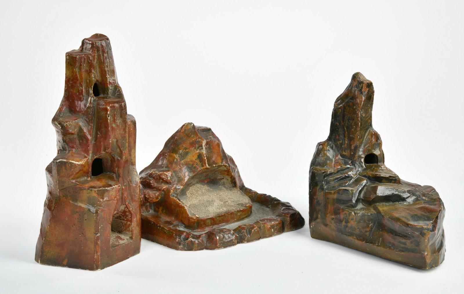 3 Felsen Dekorationen fur 6-7 cm Figuren: 3 Felsen Dekorationen fur 6-7 cm Figuren, 30-36 cm, Gips, Z 1-2