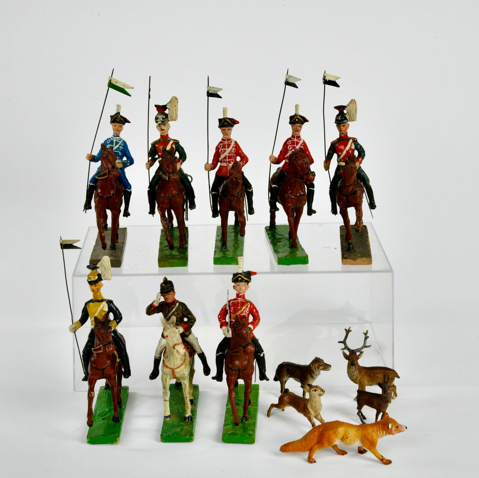 Pfeiffer, 8 Reiter zu Pferd: Pfeiffer, 8 Reiter zu Pferd, Hohe je 15 cm, farblich restauriert