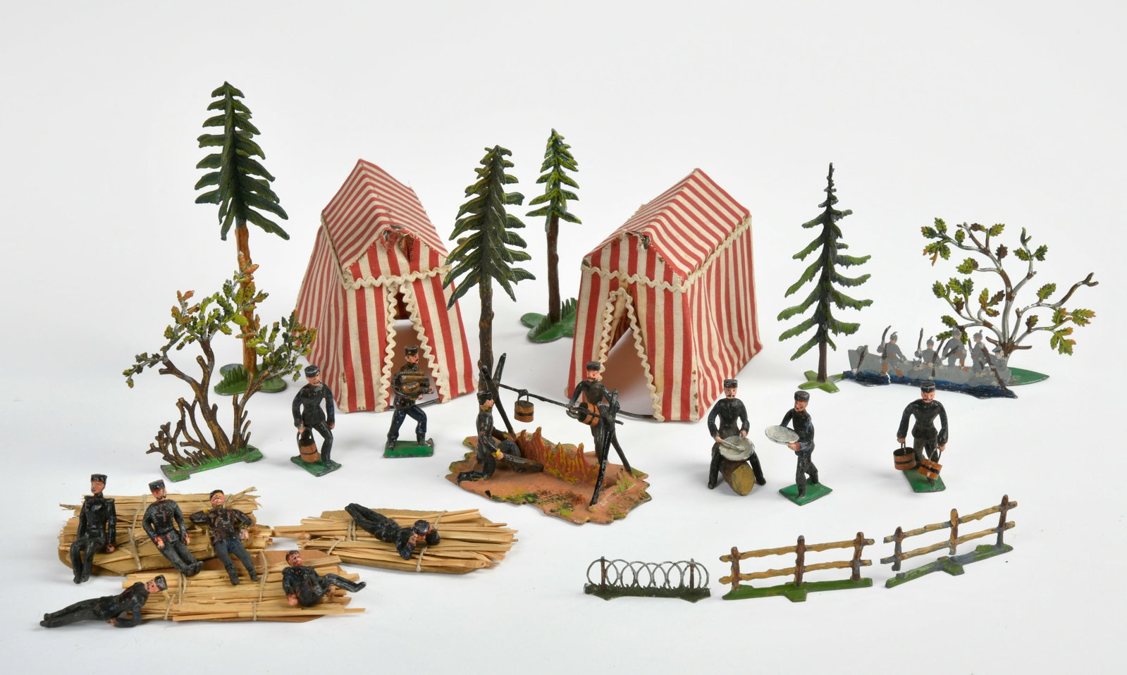Heyde, Set "Lagerleben" (1 of 1)